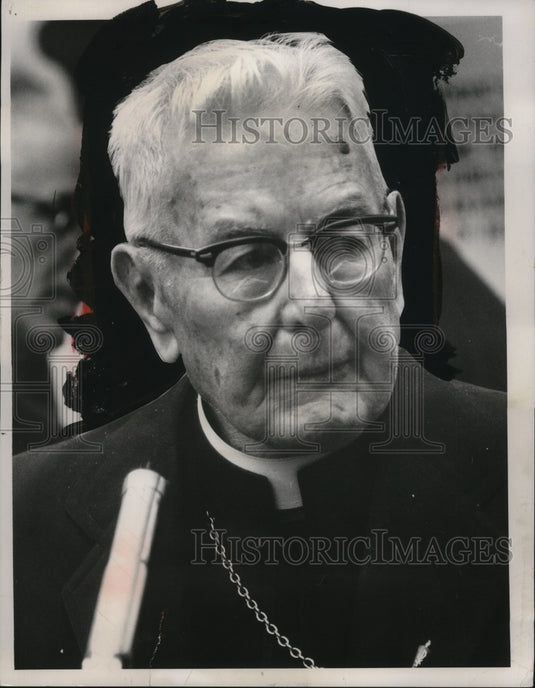 1963 Press Photo Archbishop Edward Francis Hoban - nef54334
