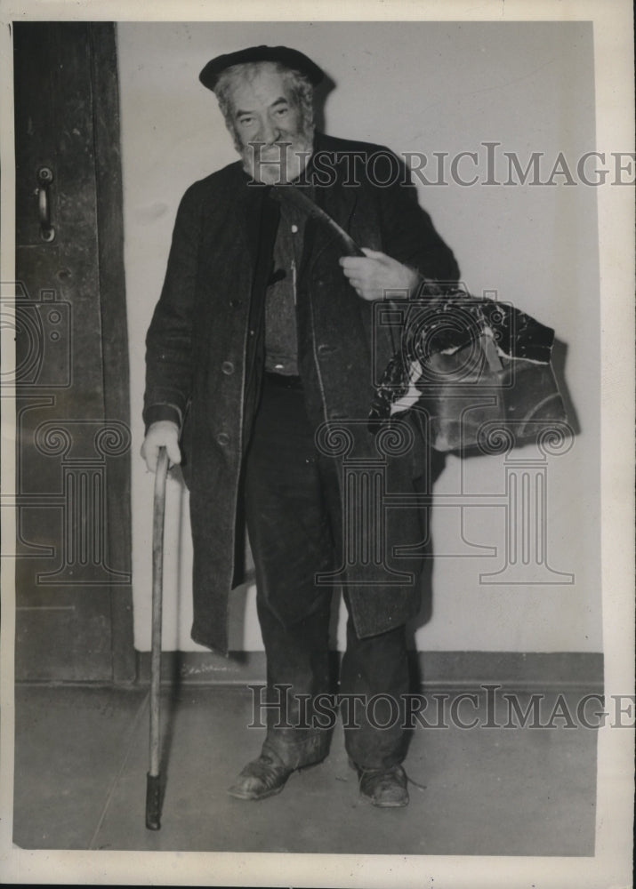 1940 Press Photo William Turner "Knight of the Road" of Canton, Ohio - nef54513