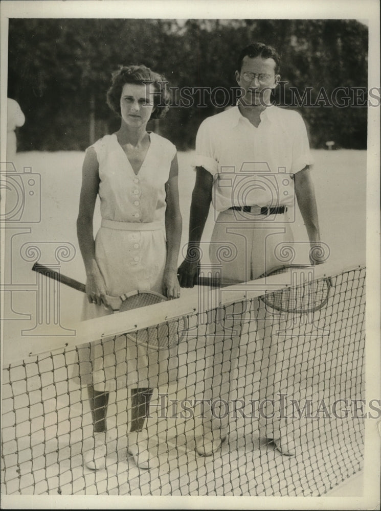 1932 Press Photo Mr and Mrs Gene Homans both famous amateur golfers- Historic Images