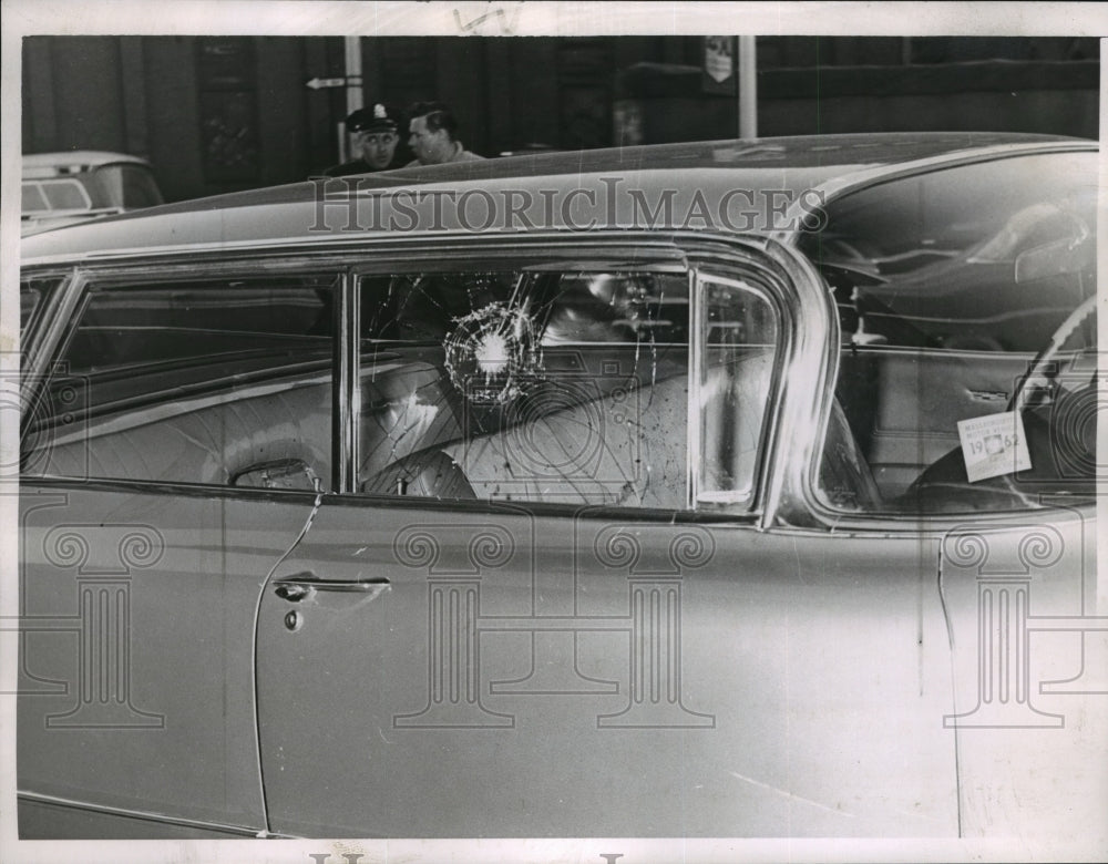 1963 Press Photo Door Shattered by Bullets After They Had Killed the Driver