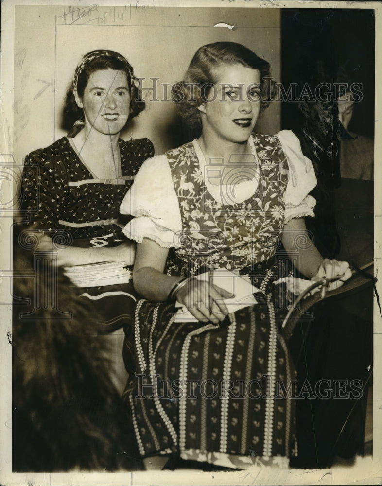 1937 Press Photo Eleanor Little in costume at Tyrolean Pops - nef55083