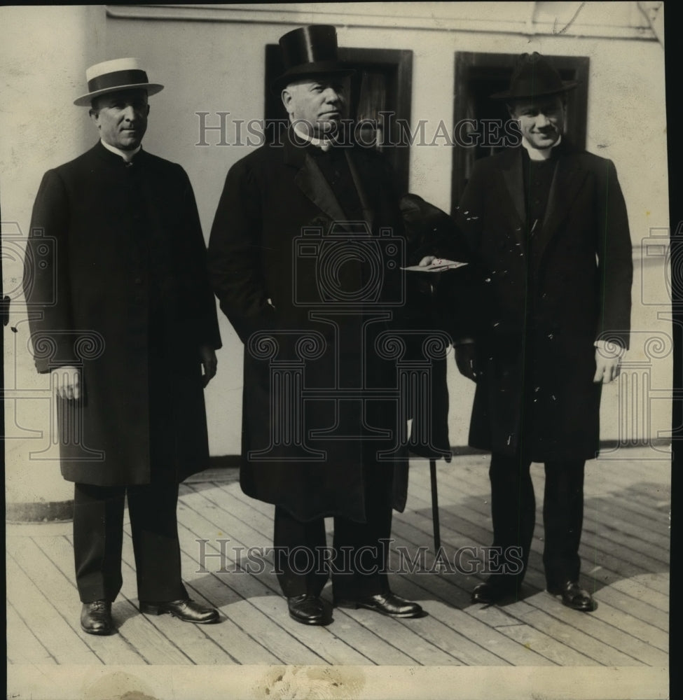 1924 Press Photo Rev Wallace J Splairis and Cardinal O'Connell - nef55193