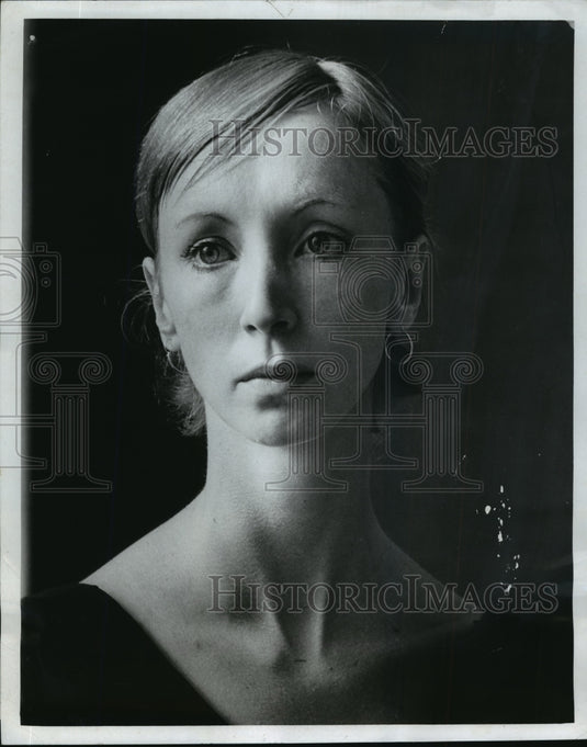 1975 Press Photo Annabel Winston, dancer in Boston Ballet Co. - nef55224