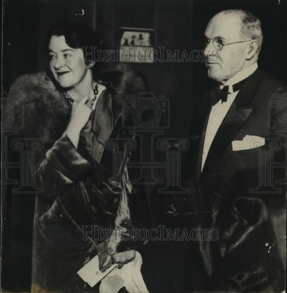 1933 Press Photo Rhoda Tanner Doubleday, Harold O. McCormick - nef55363