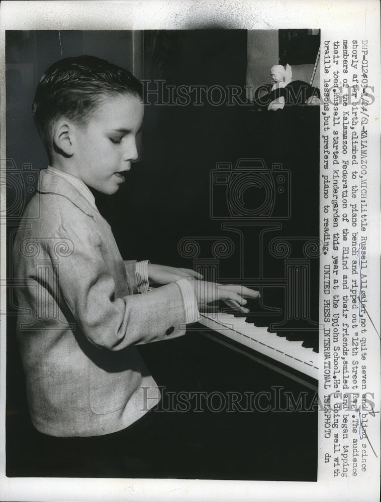 1961 Press Photo Russell Allgaier Blind Pianist of Kalamazoo, Michigan