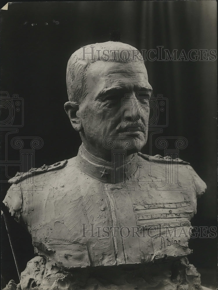 1919 Press Photo Bust of A. Diaz - nef56418