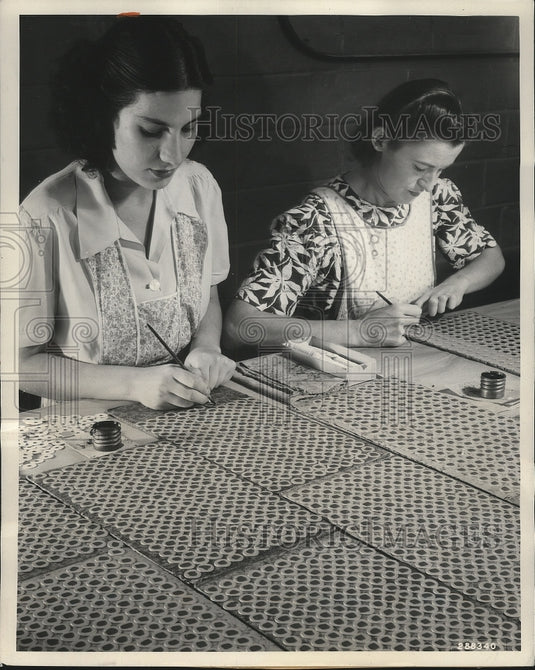 1943 Press Photo Film Cut-Outs at Westinghouse Electric Cleveland Lighting Div