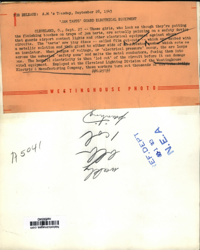 1943 Press Photo Film Cut-Outs at Westinghouse Electric Cleveland Lighting Div