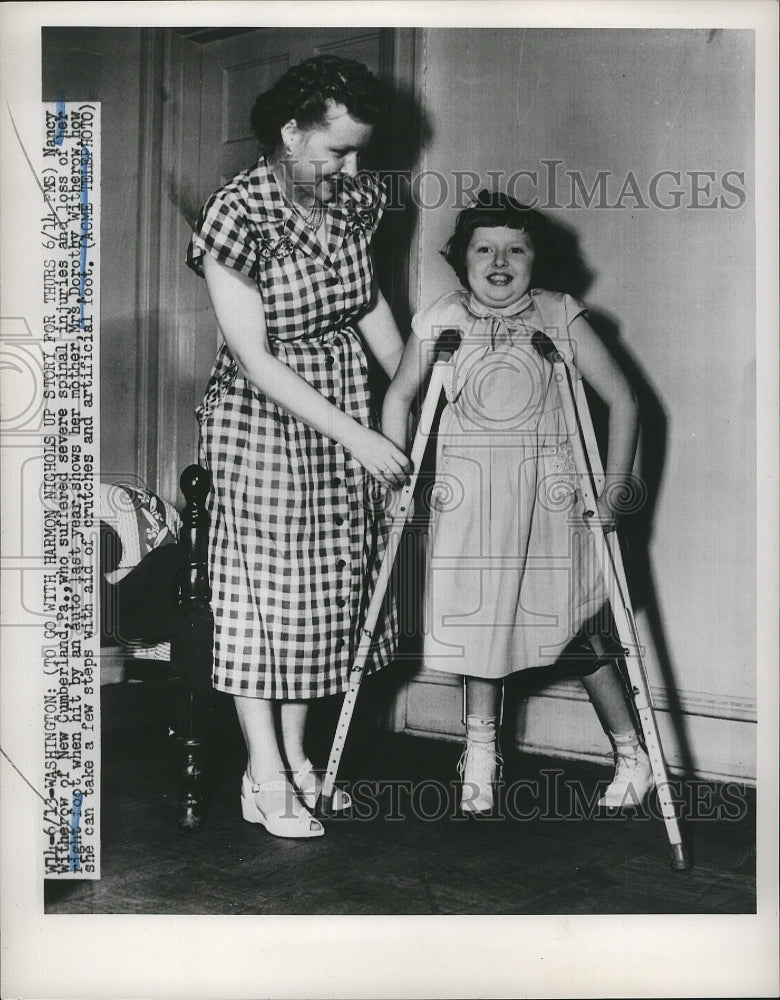 1951 Press Photo Nancy Witherow, Suffered Spinal Injury in Car Wreck & Mother