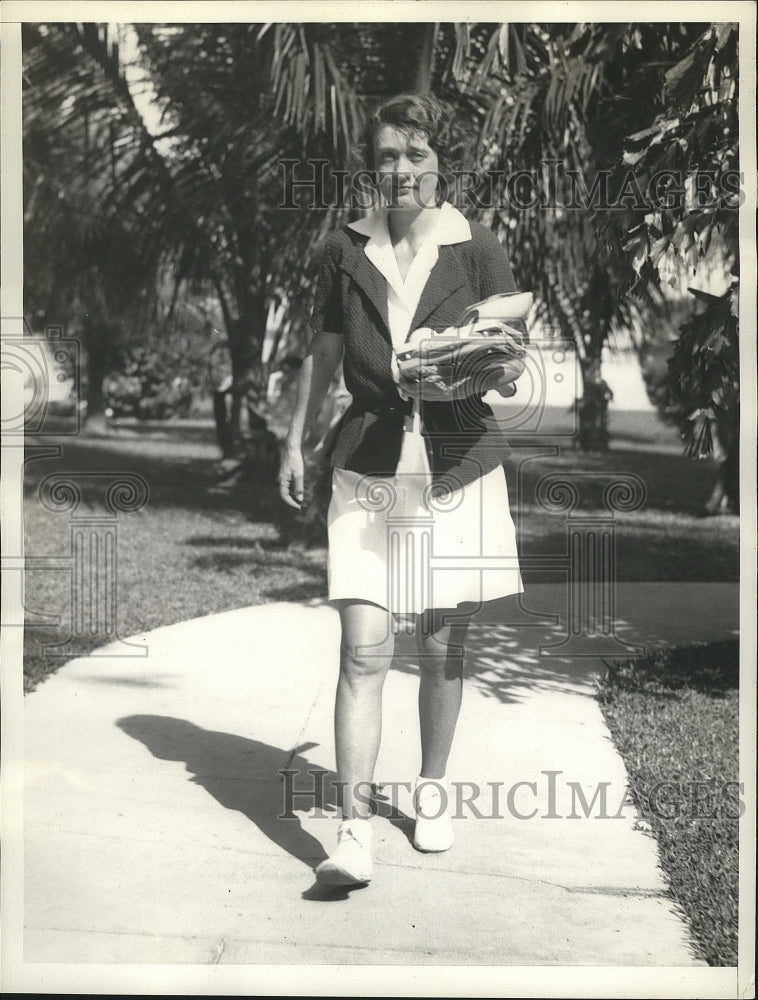 1936 Press Photo Mrs. Ramon O. Williams at British Colonial, Nassau, Bahamas