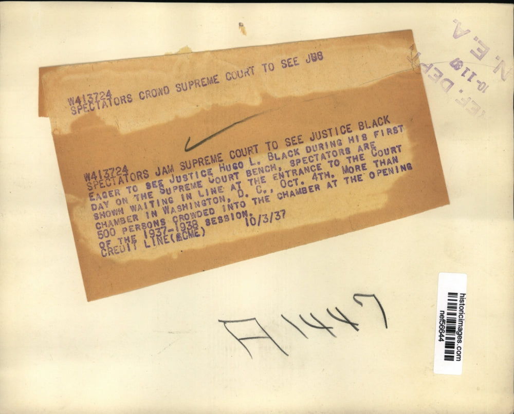 1937 Press Photo Spectators Eager to See Justice Hugo L Black During First Day