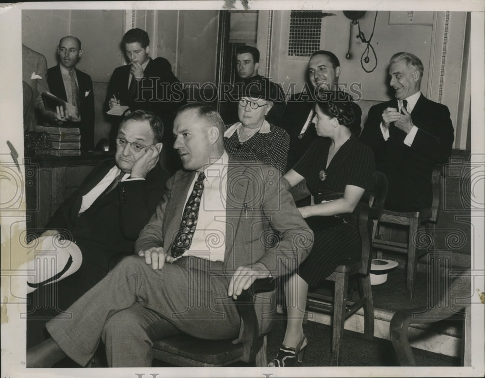 1938 Press Photo Philadelphia County Prison at Holmesburg Death Inquest Jury