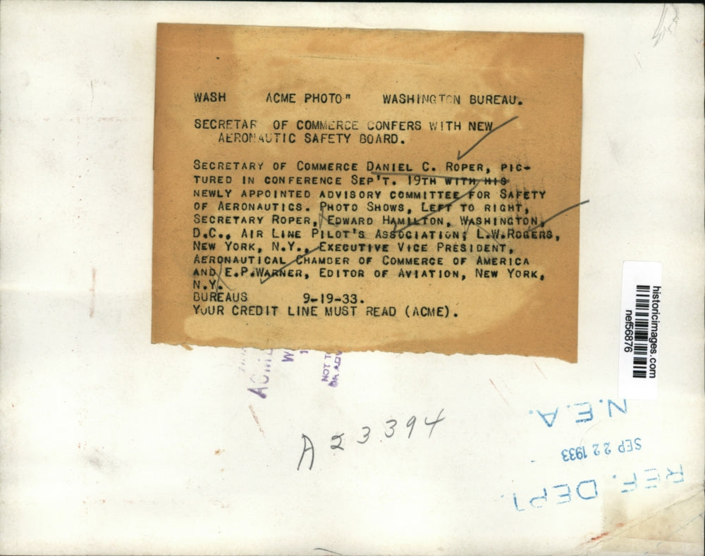 1933 Press Photo Daniel C. Roper Confers w Aeronautic Safety Board, Washington