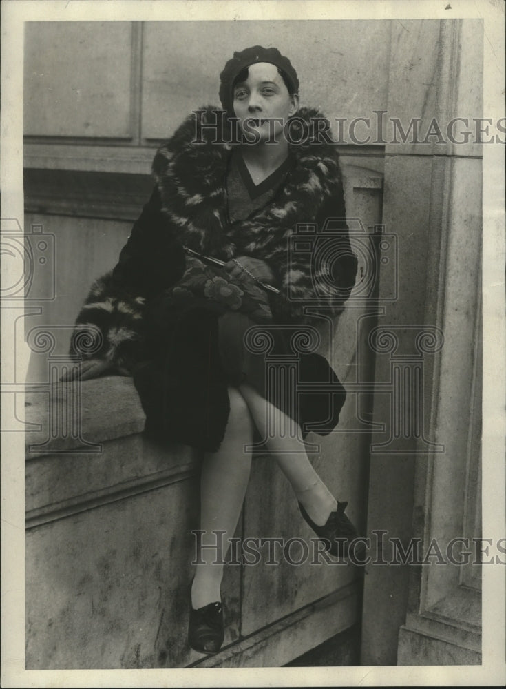 1930 Press Photo Heiress Helen Drewory at Corcoran School of Art, Washington, DC