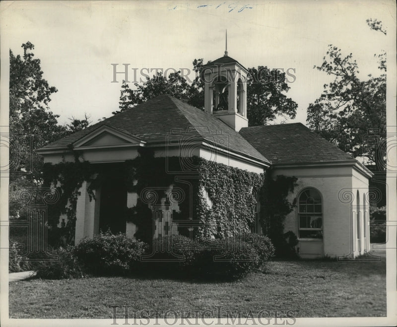 Load image into Gallery viewer, 1949 Press Photo Unknown Residential Home - nef57453
