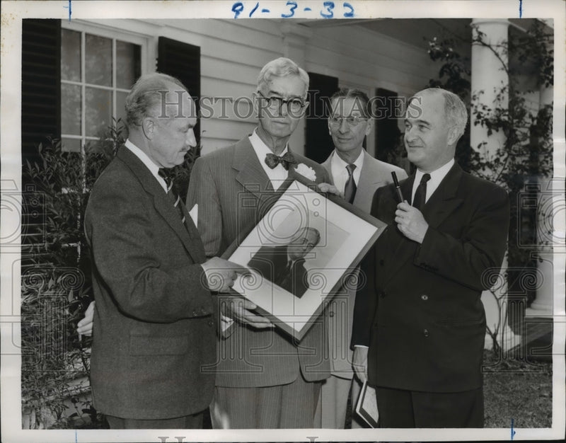 Load image into Gallery viewer, 1958 Press Photo Attendees Warm Springs, Georgia Little White House Dedication
