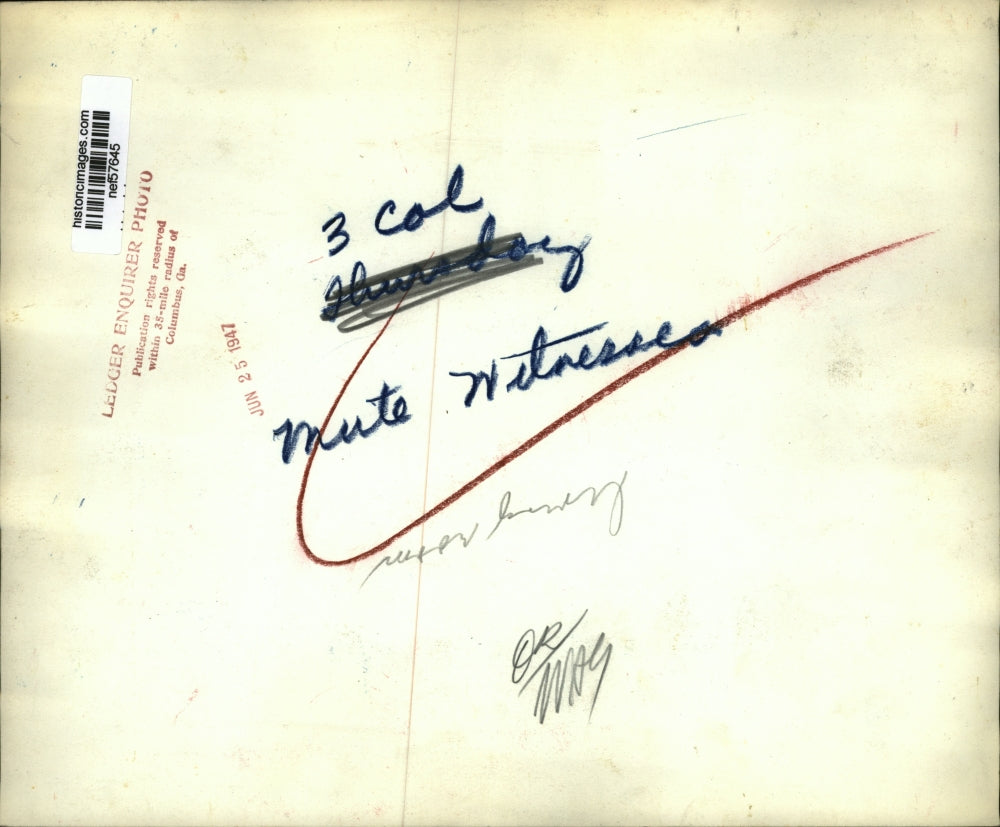 1947 Press Photo Room - nef57645