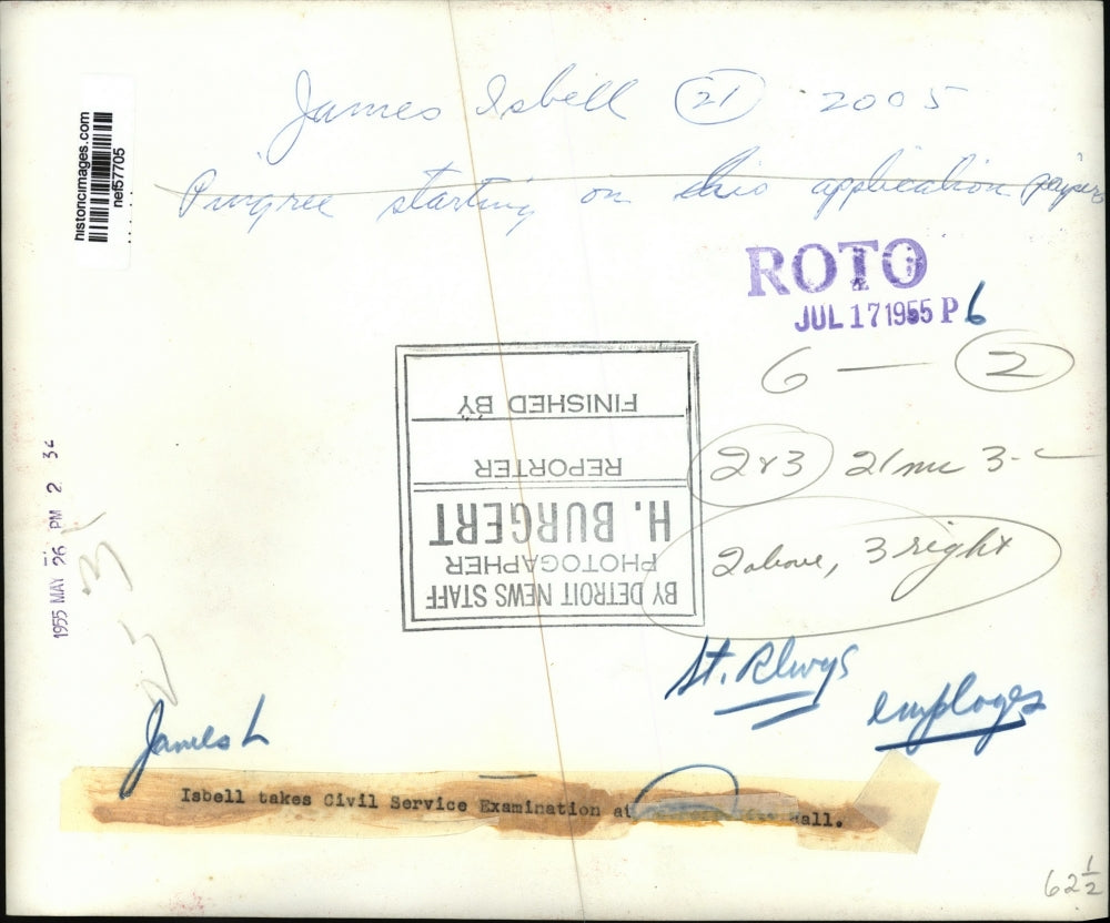 1955 Press Photo DSR Detroit Employee during Civil Service Examination