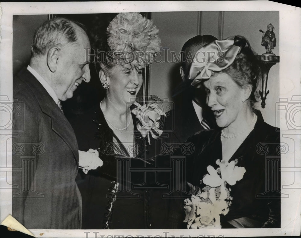 1946 Press Photo Lady Nancy Astor, Senator George L. Radcliffe in Baltimore