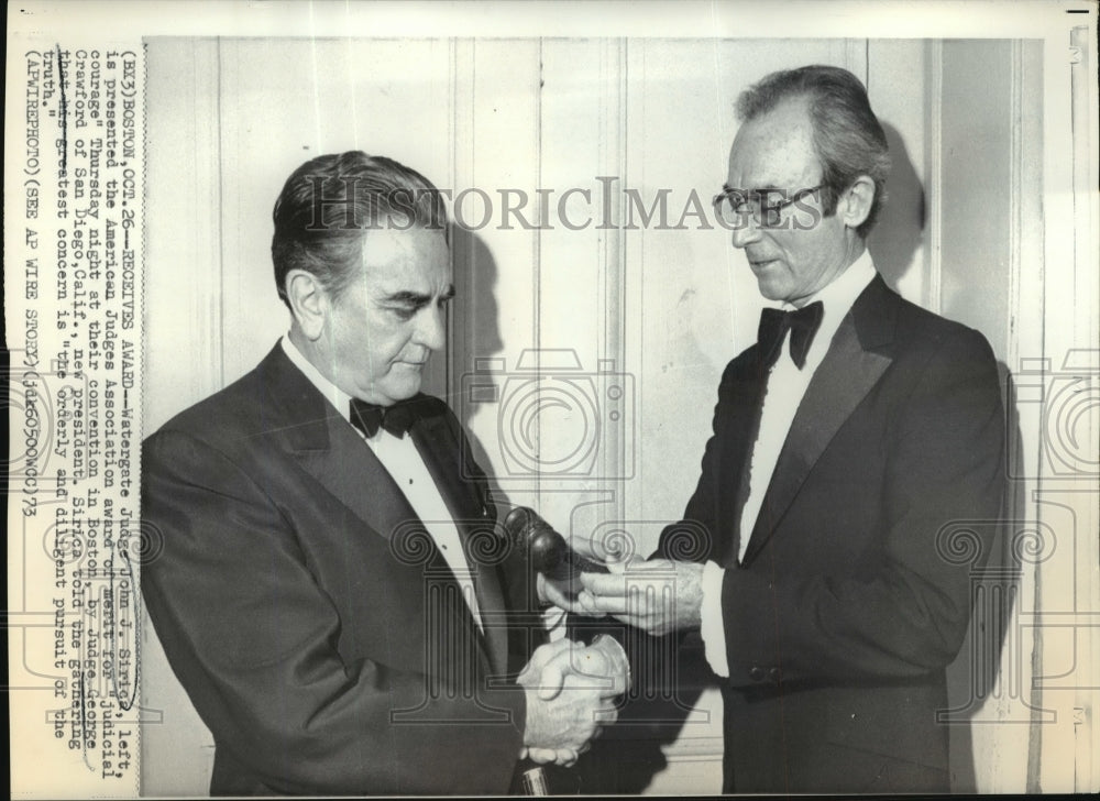 1973 Press Photo Judge J.Sirica presented Award of Merit for Judicial Courage