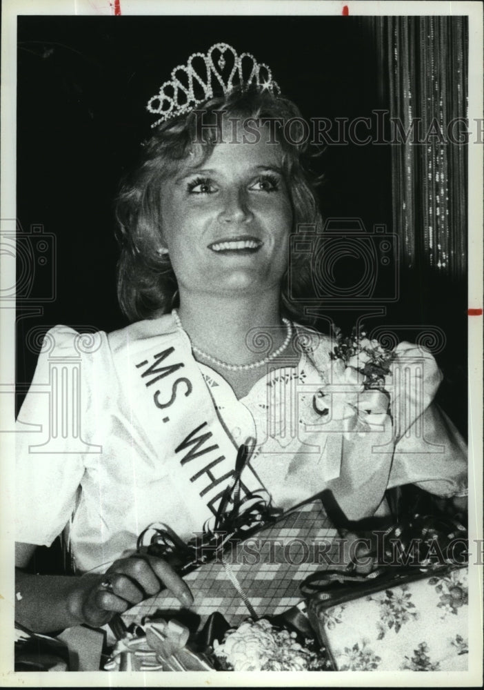 1981 Press Photo Madge Pentacost winner of Miss Wheelchair - nef58343