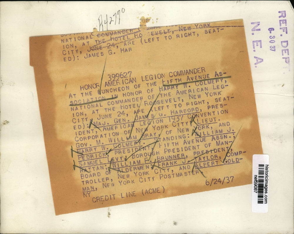 1937 Press Photo Fifth Avenue Association Honor American Legion Commander