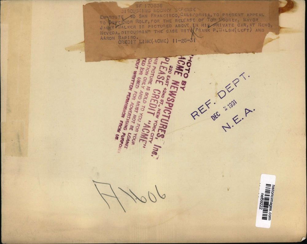 1931 Press Photo James Walker discusses case with Frank P. Walsh, Aaron Sapiro