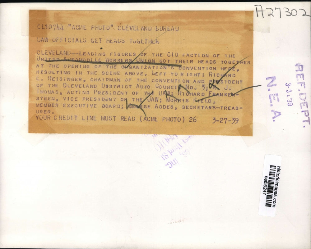 1939 Press Photo United Automobile Workers Union get heads together - nef59247