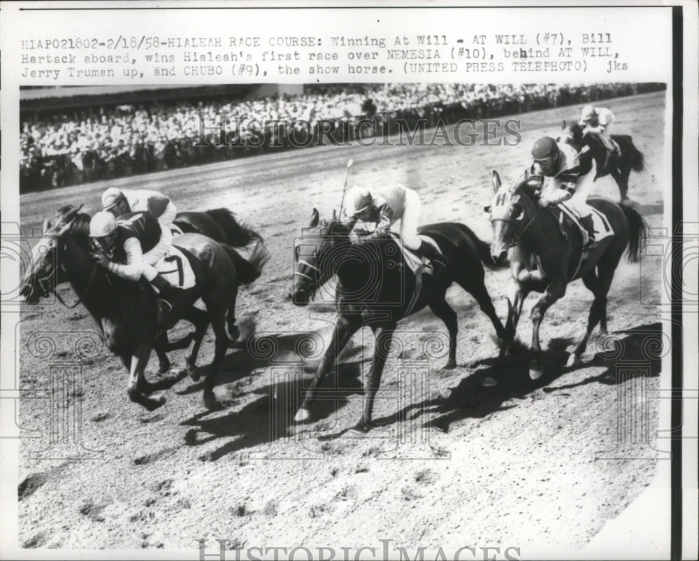 1958 Press Photo At Will, Bill Hartack aboard wins Hialeah&#39;s first race- Historic Images