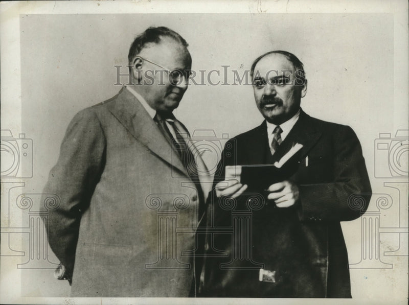 Load image into Gallery viewer, 1933 Press Photo M.Maisky Soviet Ambassador to London and Maxim Litvinoff
