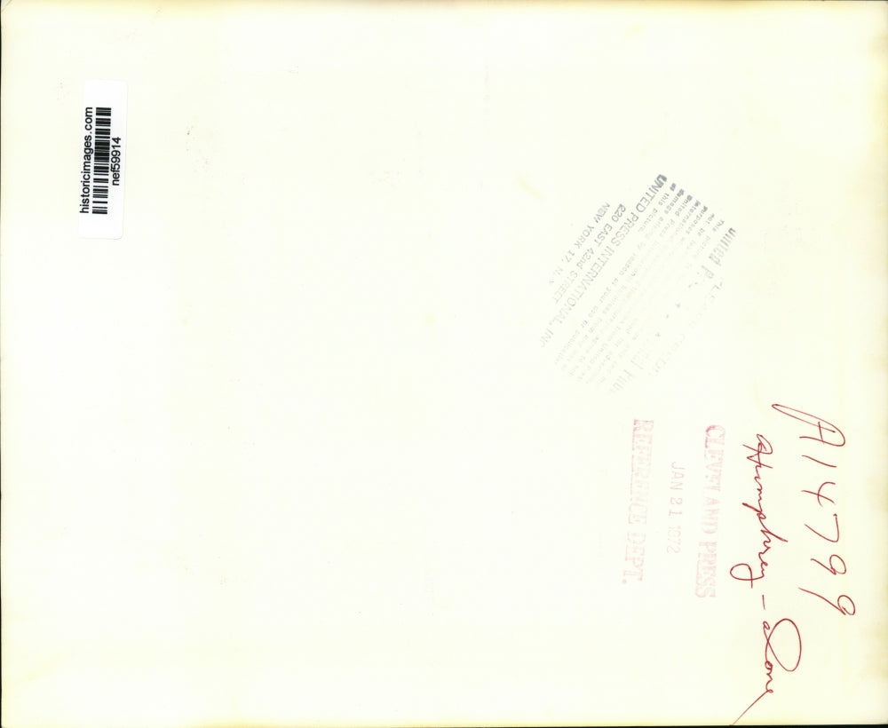 1972 Press Photo Hubert H. Humphrey speaks at a luncheon at William Penn Hotel