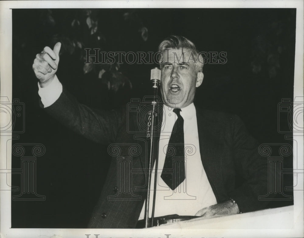 1947 Press Photo Henry A. Wallace addresses a meeting at the Mosque Theatre