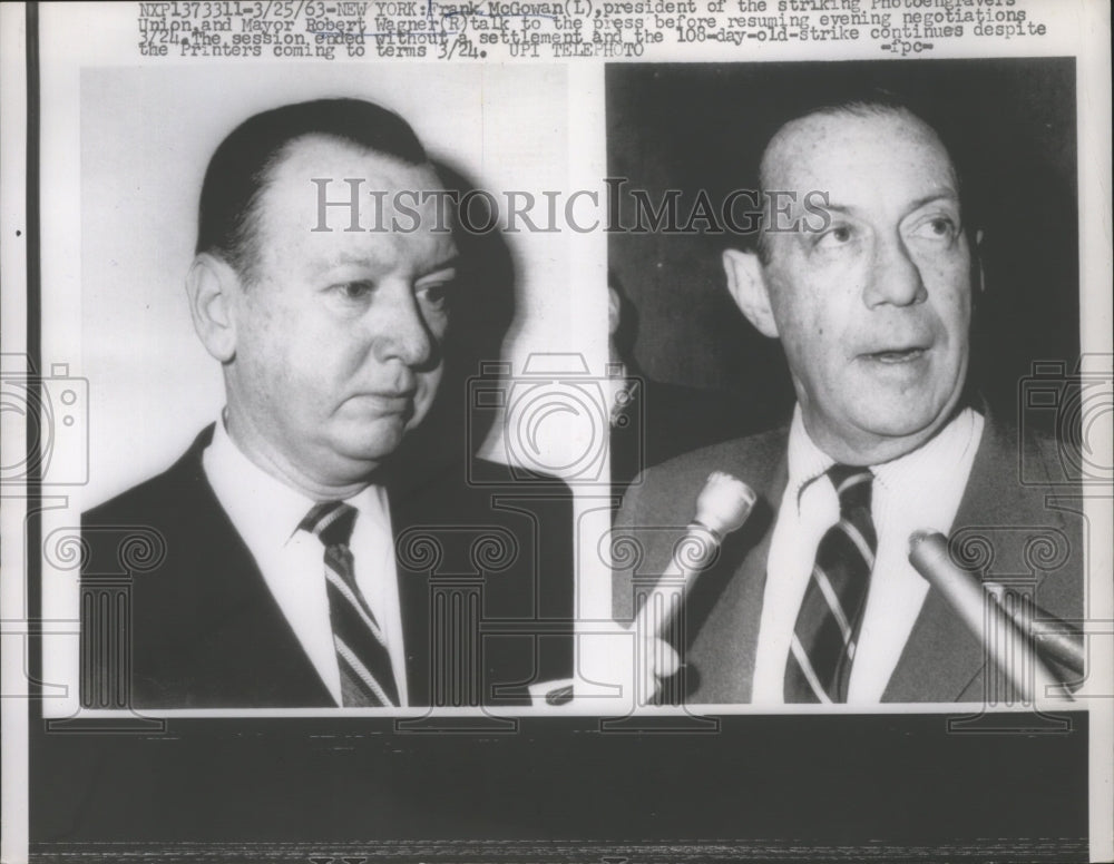 1963 Press Photo Frank McGowan, Robert Wagner talk to the press- Historic Images