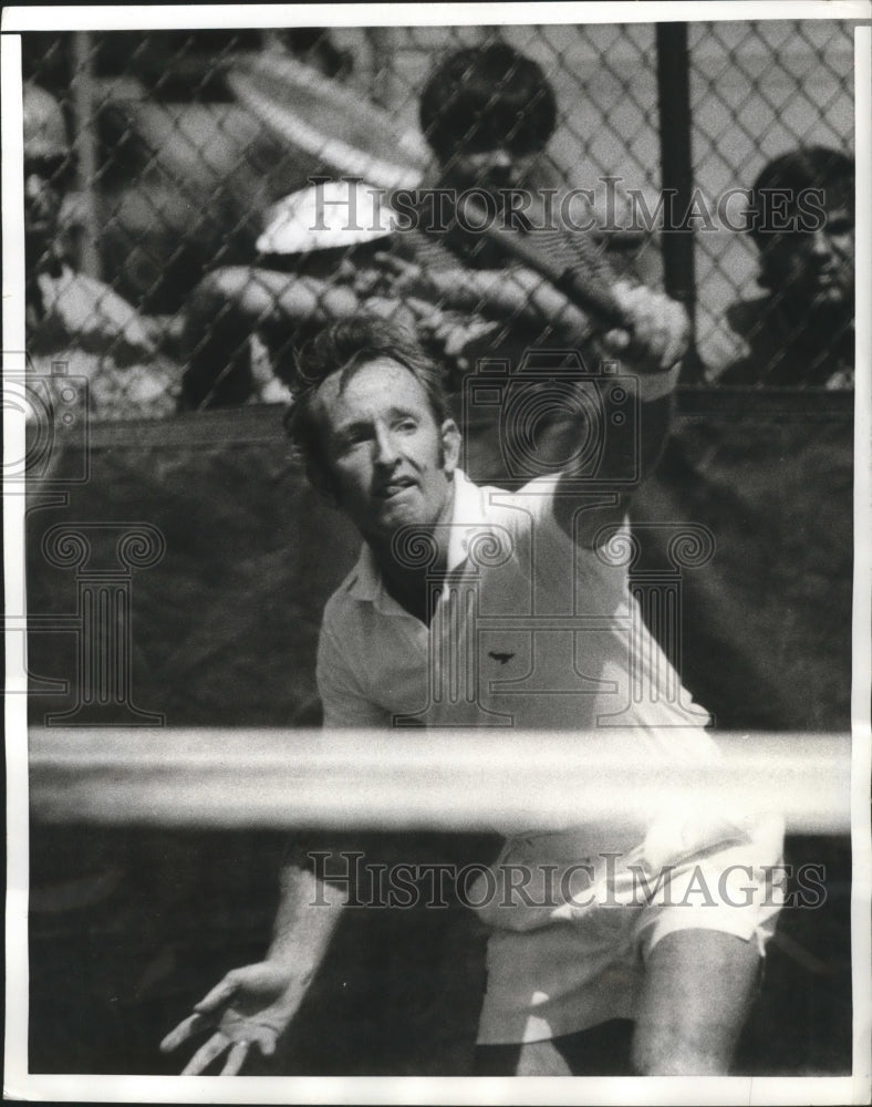 1970 Press Photo Rod Laver slaps a backhand to opponent John Cooper - nef60473