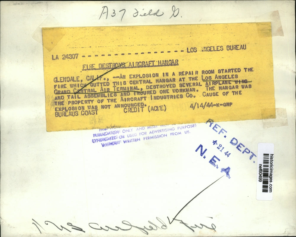 1944 Press Photo Fire destroys aircraft hangar - nef60499