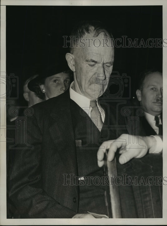 1938 Press Photo Dr C.B. Davenport at the Gold Spring Station in Washington DC
