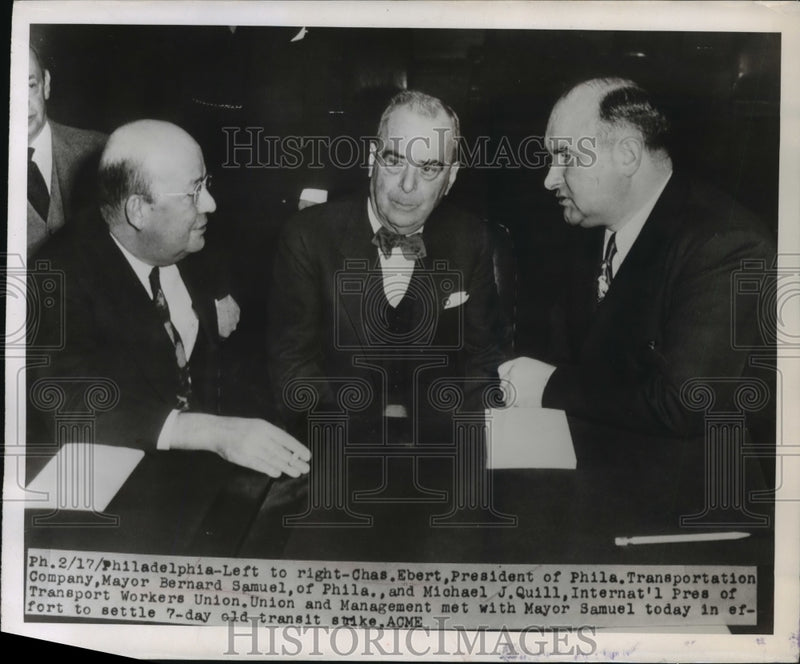 Load image into Gallery viewer, 1949 Press Photo Chas Ebert,Bernard Samuel, Michael Quill Meet on Transit Strike
