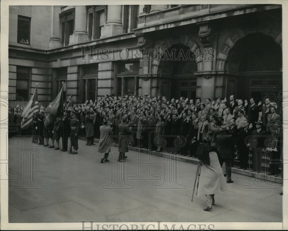 1943 Press Photo Veterans of World War II indicted into the American Legion