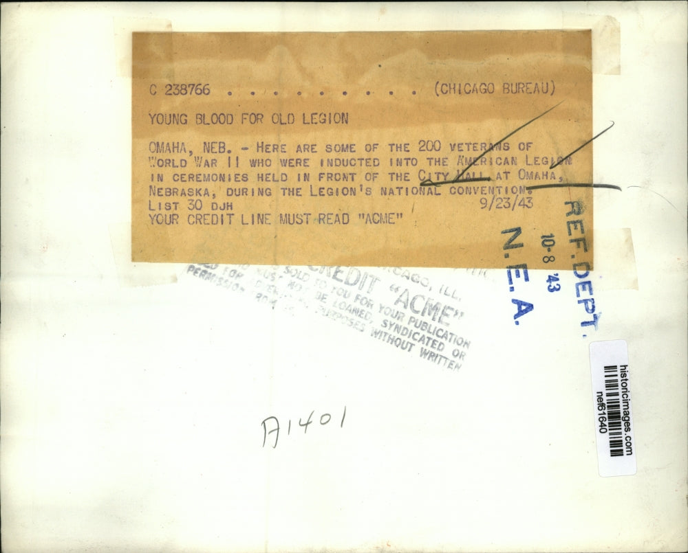 1943 Press Photo Veterans of World War II indicted into the American Legion