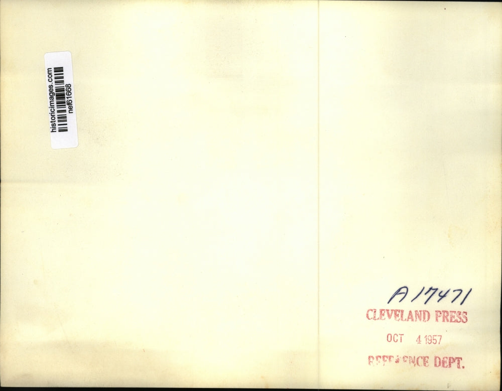 1957 Press Photo Neil McElroy Defense Secretary at Convair Division - nef61668