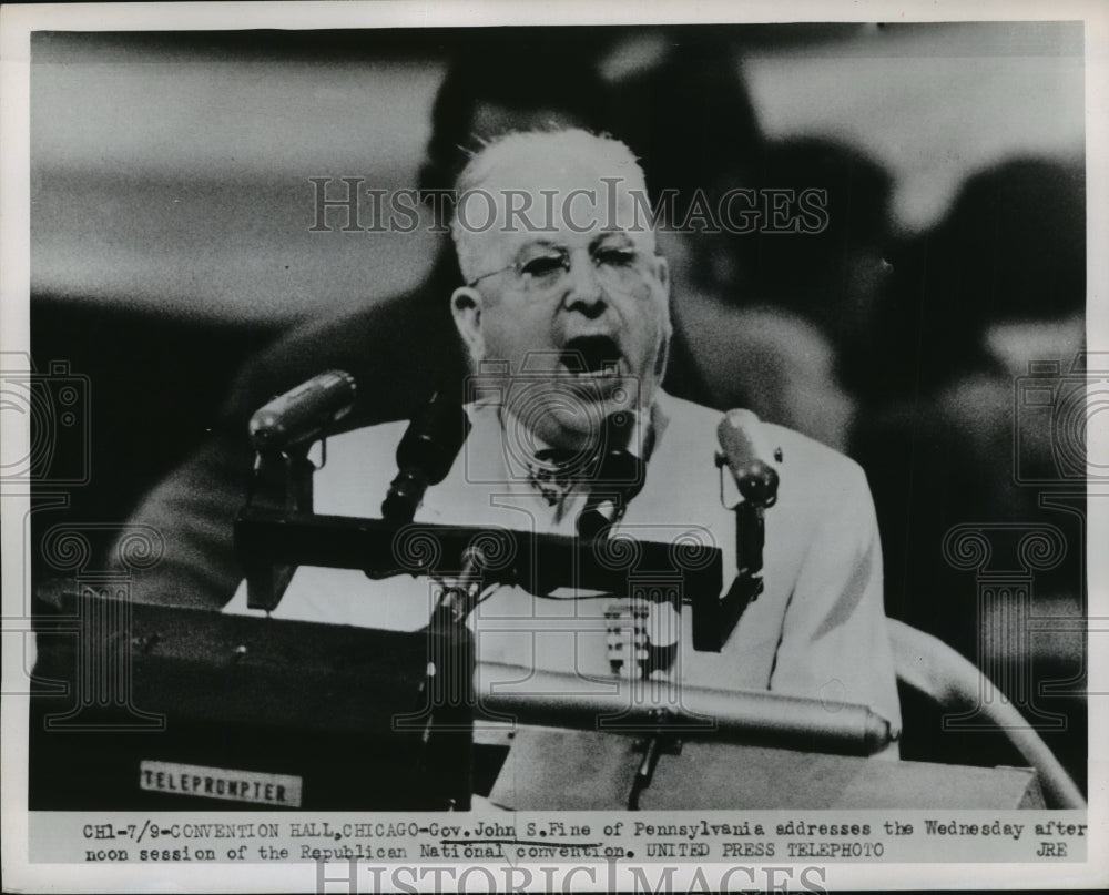 1952 Press Photo Gov John S Fine Addresses Noon Session of Republican Convenion
