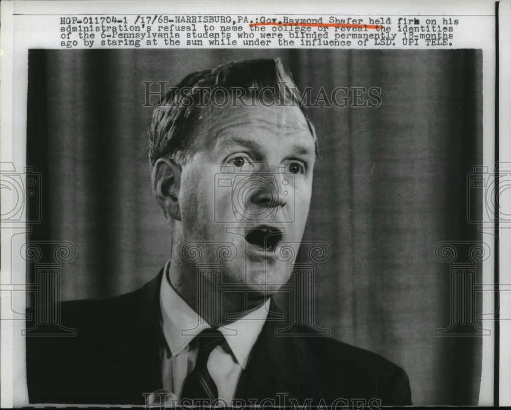 1968 Press Photo Gov Raymond Shafer Held Firm Refusing to Names of Students- Historic Images