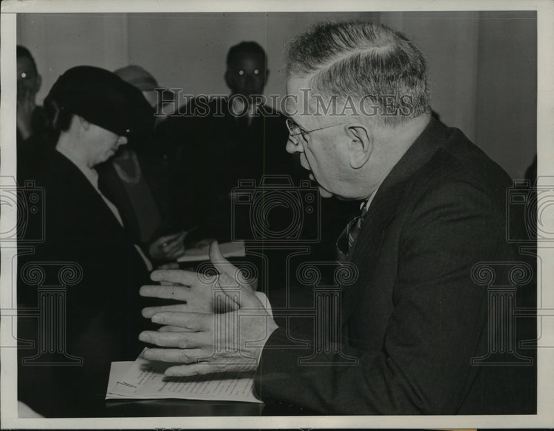 Load image into Gallery viewer, 1938 Press Photo Harold Ickes in Press Conference on Civil Liberties Union
