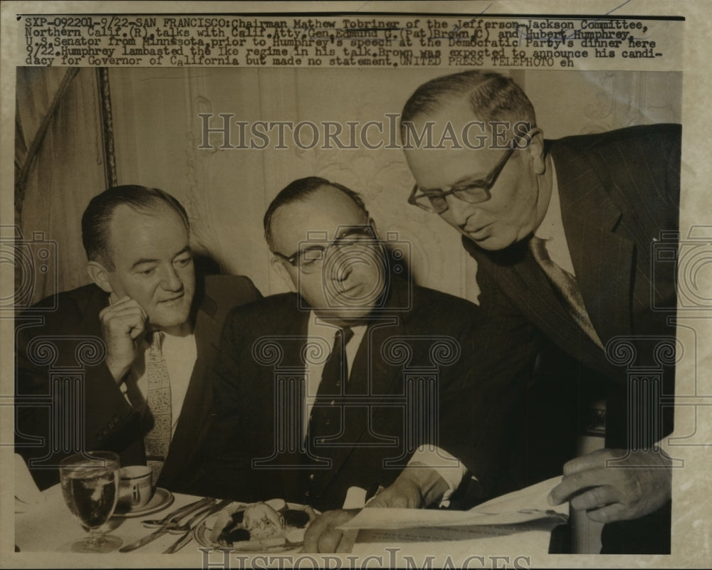 1957 Press Photo Mathew Tobriner, Edmund Brown, Hubert Humphrey Democrat Dinner
