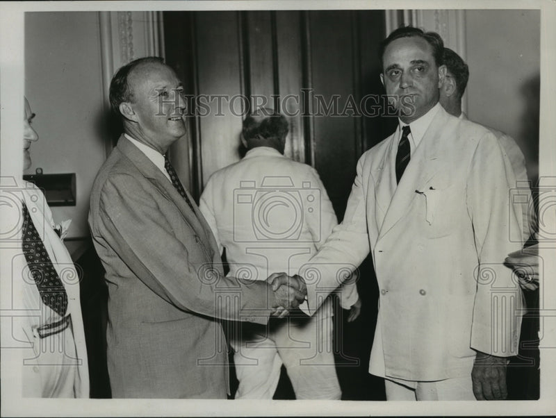 Load image into Gallery viewer, 1937 Press Photo Sen.Hugo L.Black of Ala. and Sen. Sherman Minton of Ind.
