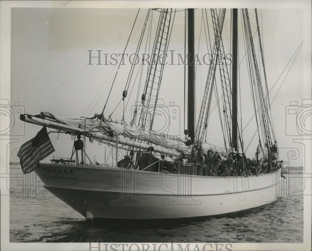 1939 Press Photo A View Of The Yankee As It Sailed Away - nef61969- Historic Images