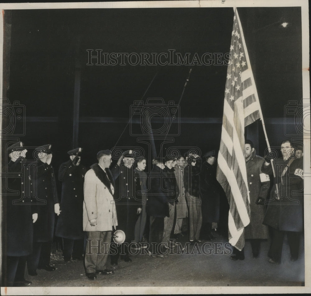 1947 Press Photo CIO Demonstrators at the Hershey Metal Products Co., Ansonia