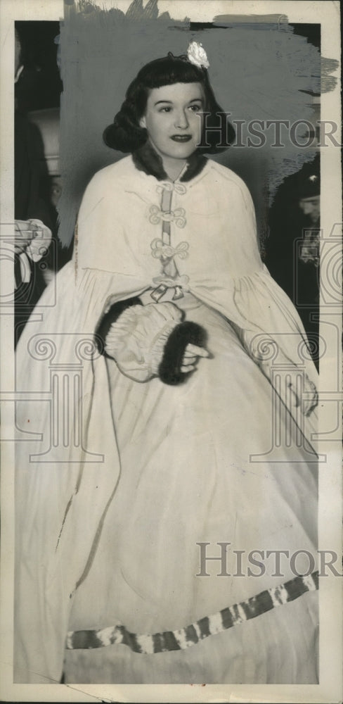 1938 Press Photo Edith Gould arrives at Ritz-Carlton Hotel - nef62446