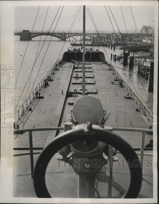 1939 Press Photo View of the Deck of Unique New Colomite-4 Seen From Cabin Top