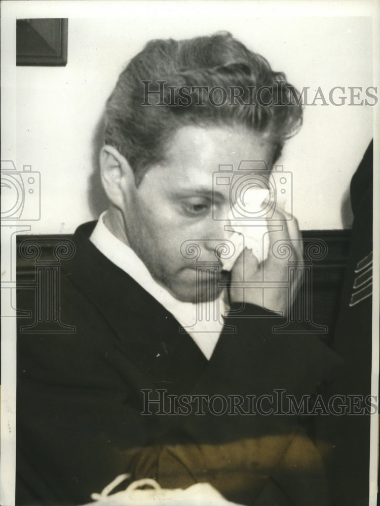 1940 Press Photo Albert Adellizi fired shots into June Marie Doggett - nef62523